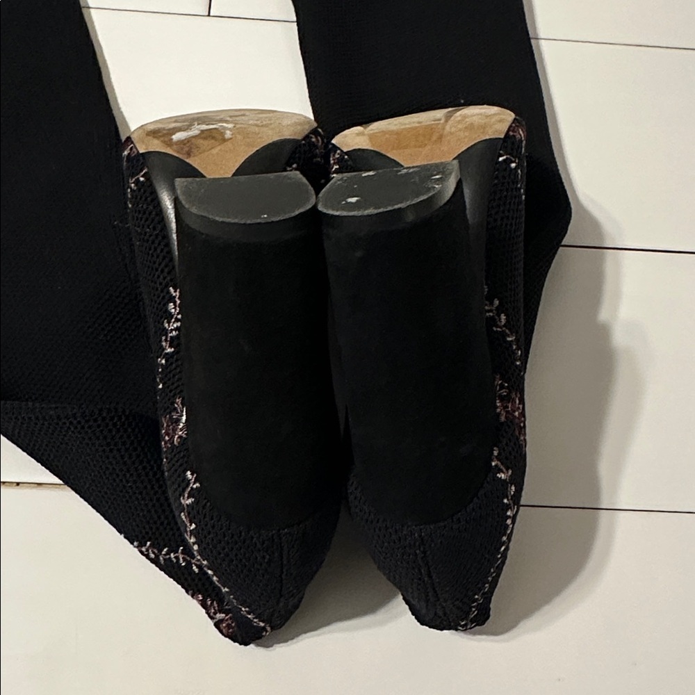 Tabitha Simmons Irina Stripe Knit Stretch Thigh High Heeled Boots Black Size 37 - Picture 5 of 9